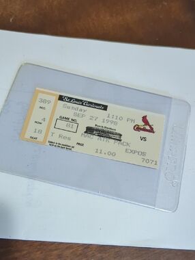 CARDINALS Mark McGuire Home Run Ticket Stub 1998 Collectible
